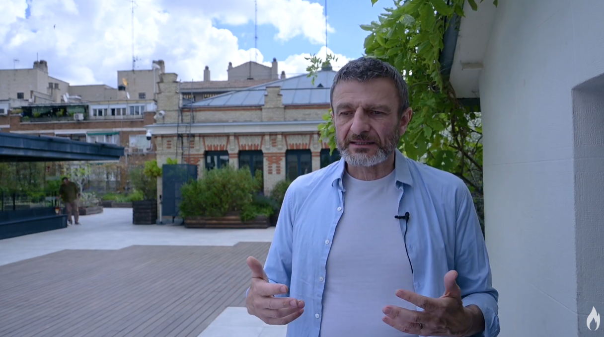 Entrevista a Regis Laroche