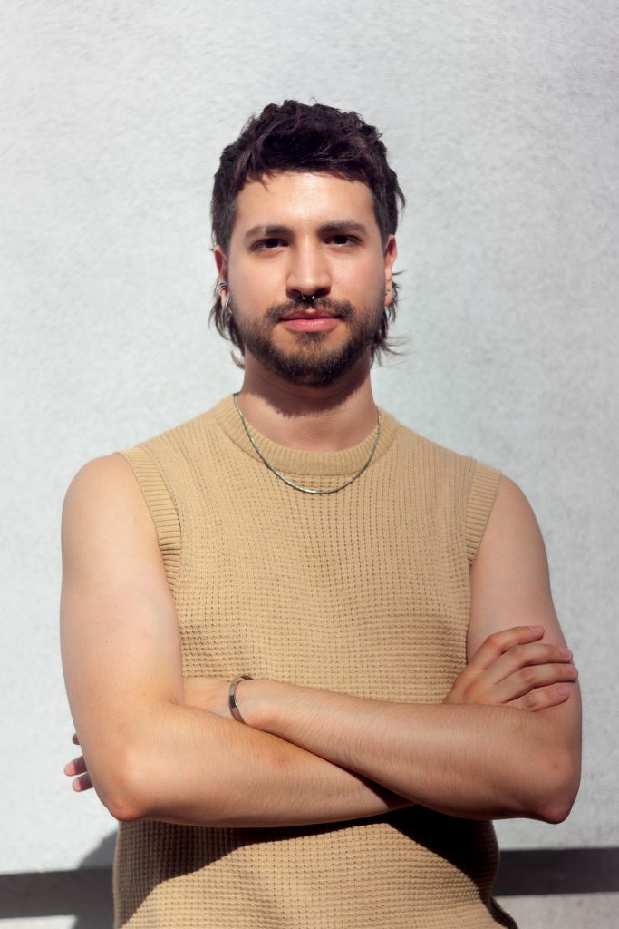 PORTRAIT_Carlos Velandia_low
