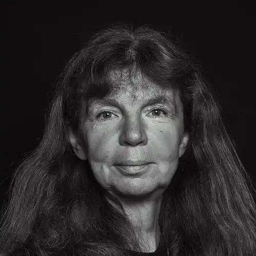 LAILA PAKALNINA